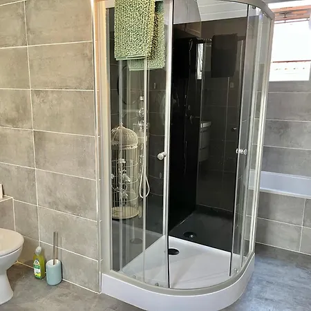 Etage Entier Prive, 45M2 Chez Regine Villa Schiltigheim Exterior photo